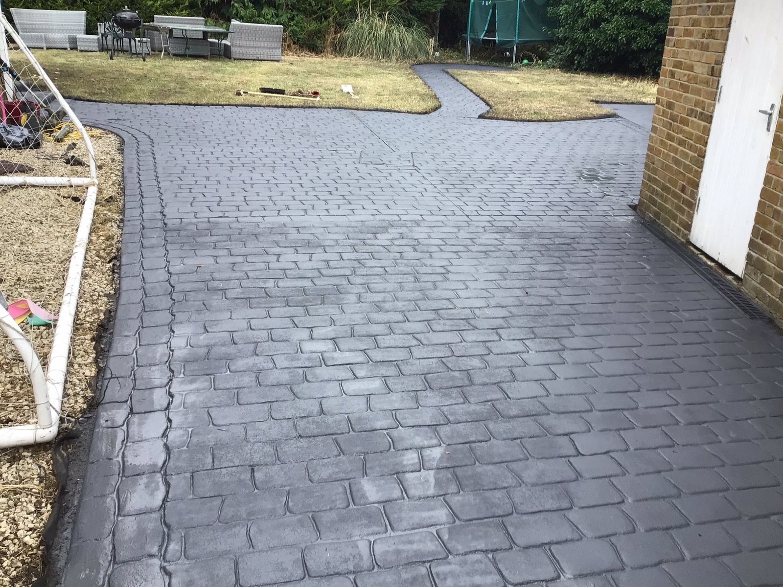 Cleaned block paving driveway in Essex